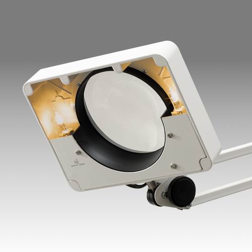 Lupa stojánková s čočkou průměru 110 mm s halogenovým osvětlením - LS 02H70 - D 432